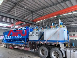 Delivery of fracture liquid system